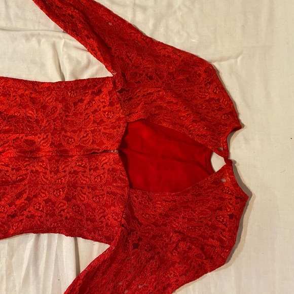 Vintage Early 80s Fire Red Open Back Lace Dress - Picture 5 of 9